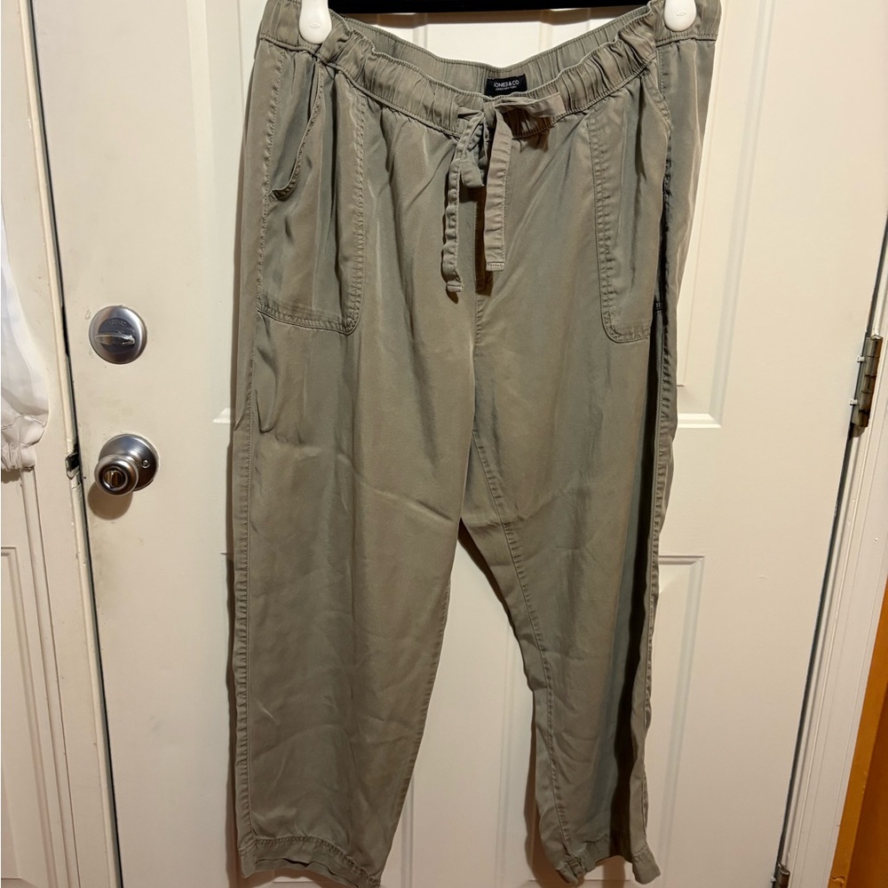 Jones New York Women's Olive Wide Leg Pants